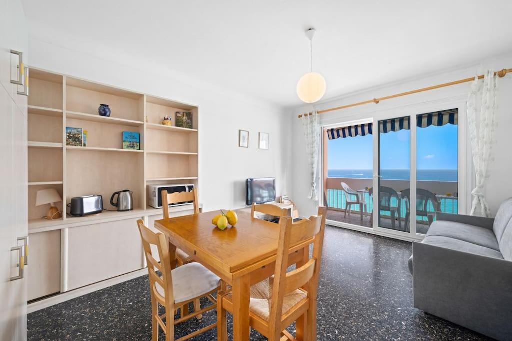 מנטון Le Panorama -Vue Exceptionnelle - Dernier Etage - Front De Mer מראה חיצוני תמונה